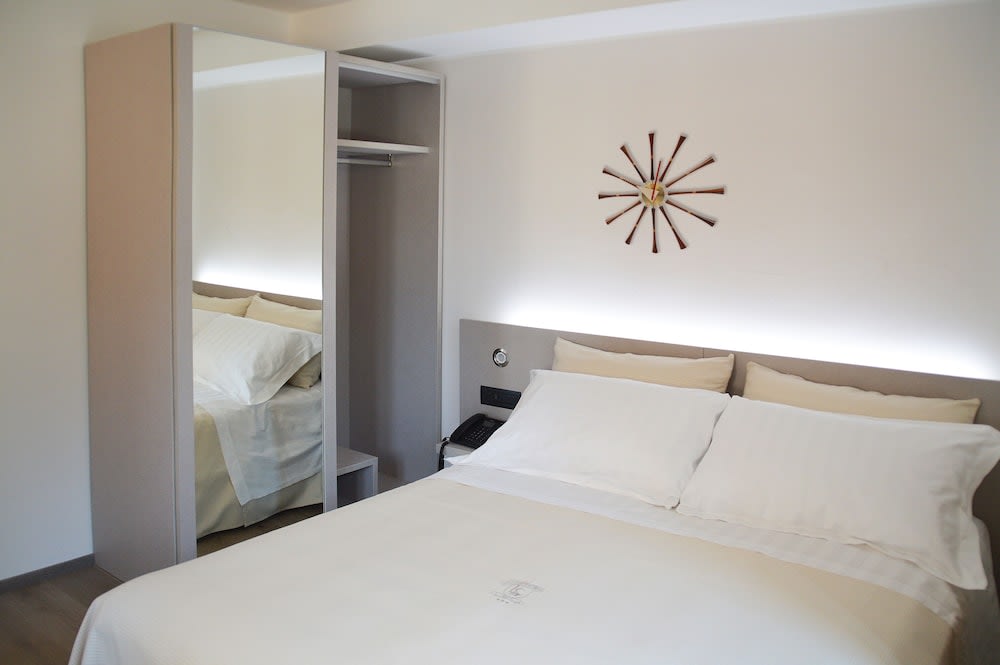 Hotel Il Loggiato Dei Serviti 1