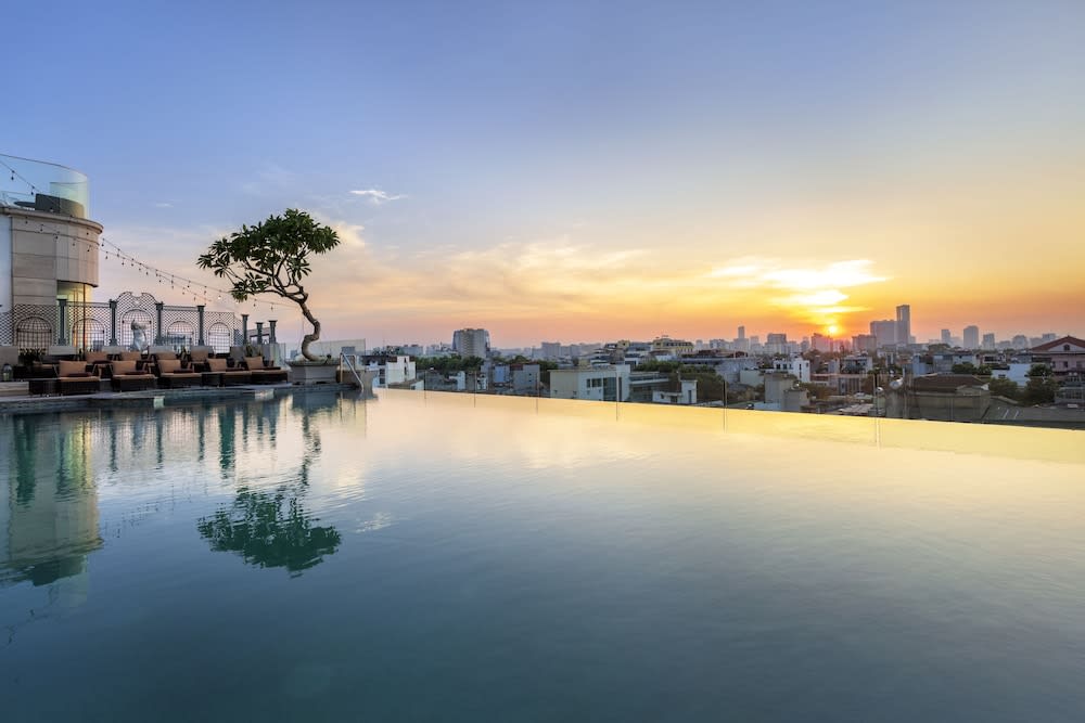 Peridot Grand Luxury Boutique Hotel 1