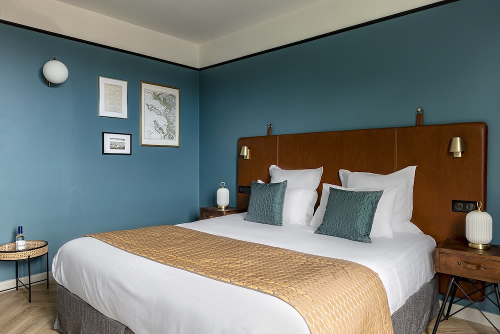 Maison des Ambassadeurs 5