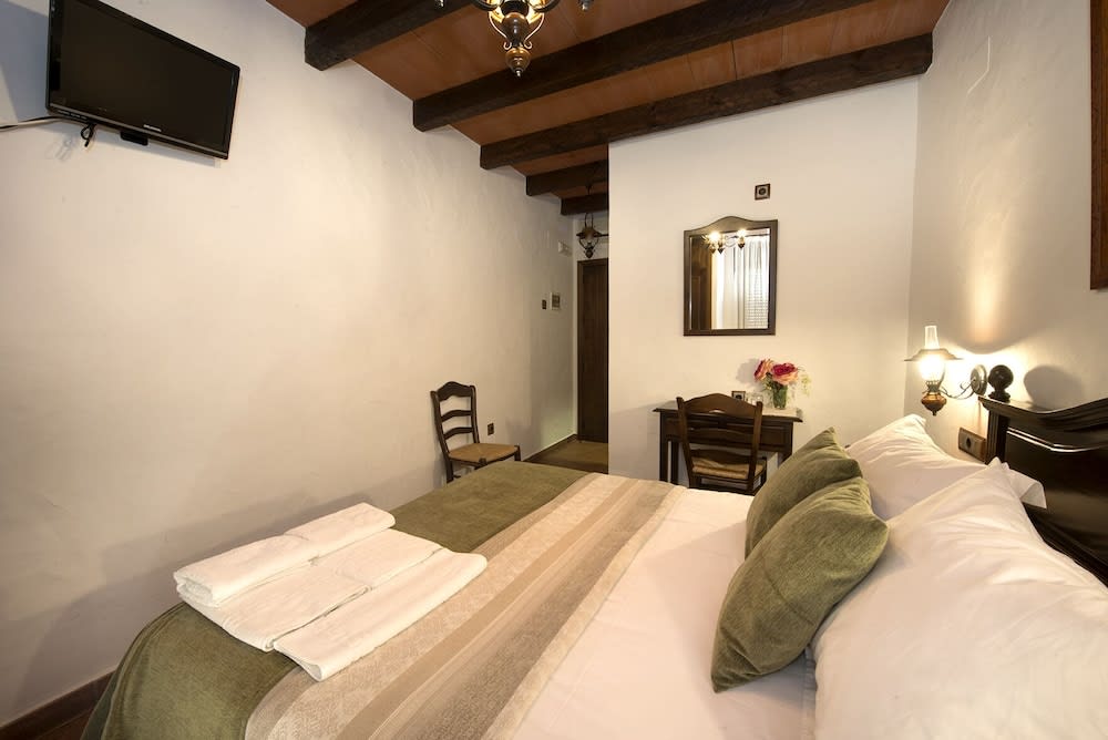 Hostal Torre de Guzmán 2