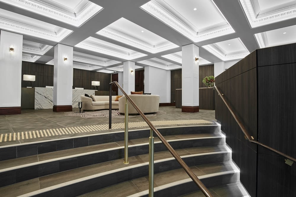 Rendezvous Hotel Melbourne 1