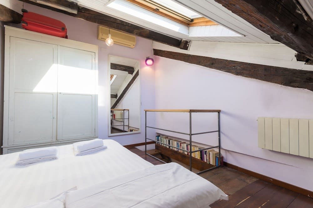 NAVIGLI 7 APARTMENT 2