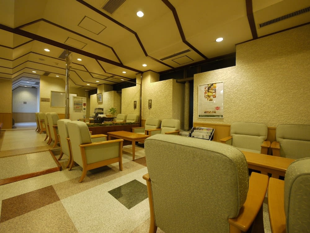 Hotel Route-Inn Nagaoka Ekimae 2