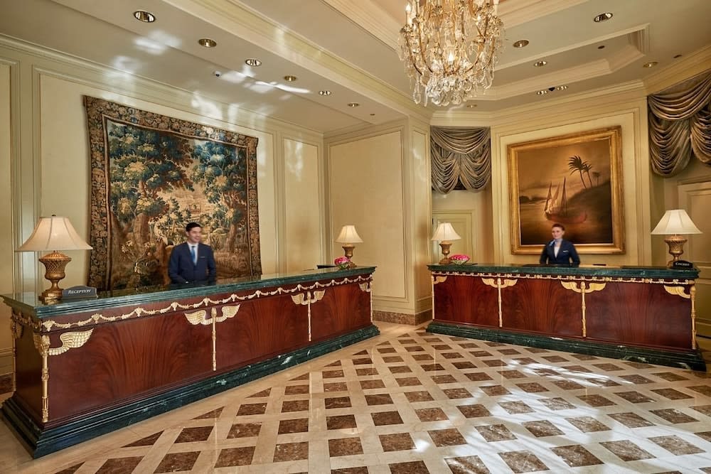 Four Seasons Cairo At The First Residence 2