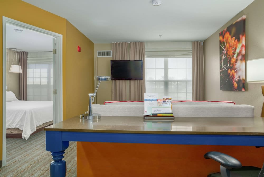 Hilton Garden Inn Phoenix Airport 3