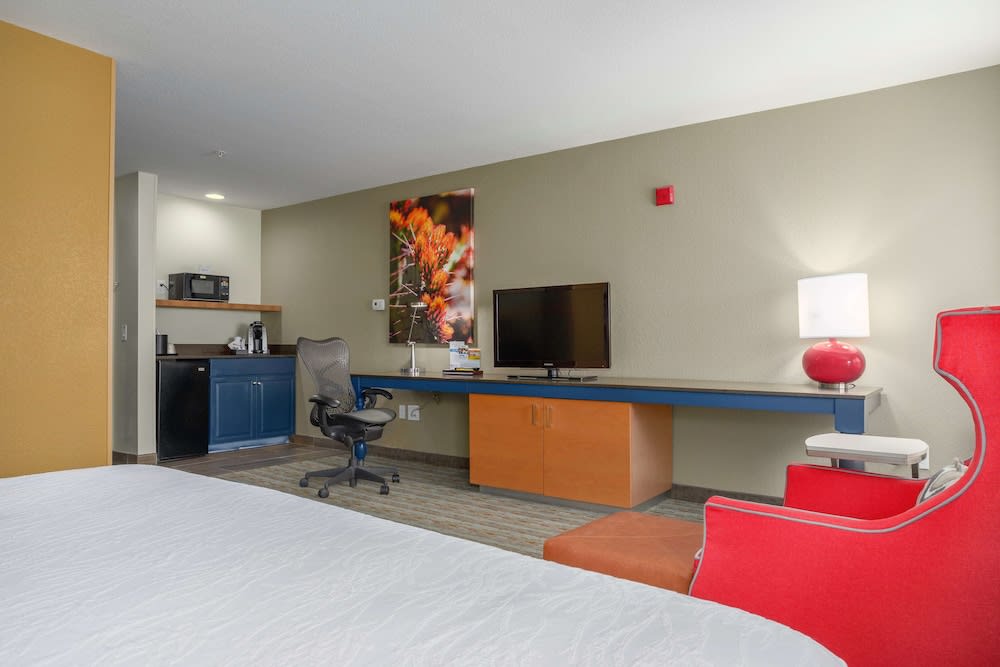 Hilton Garden Inn Phoenix Airport 5