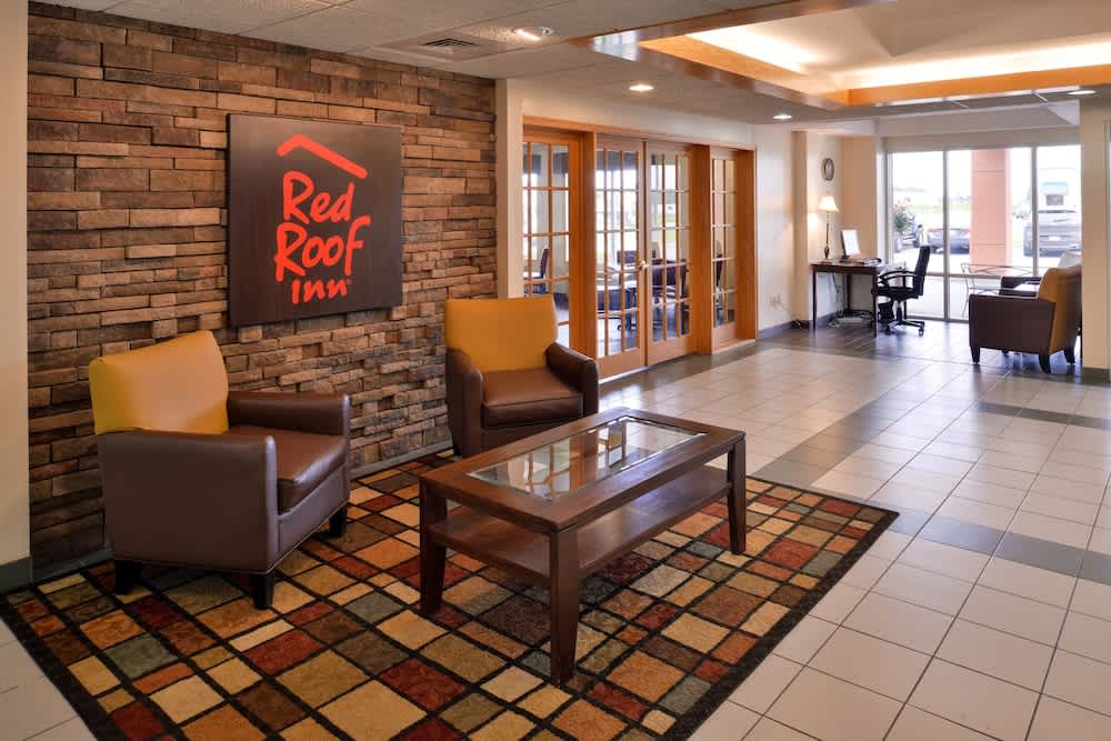 Red Roof Inn Clyde 2