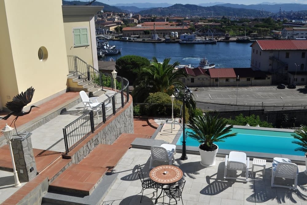 Villa Nina 1