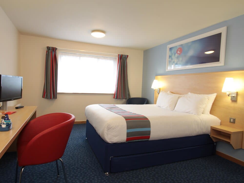 Travelodge Aberdeen Central 2
