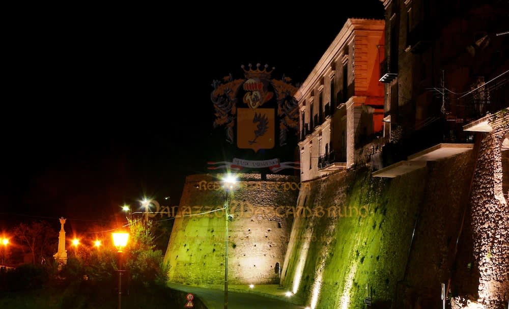 Palazzo Mascambruno 1