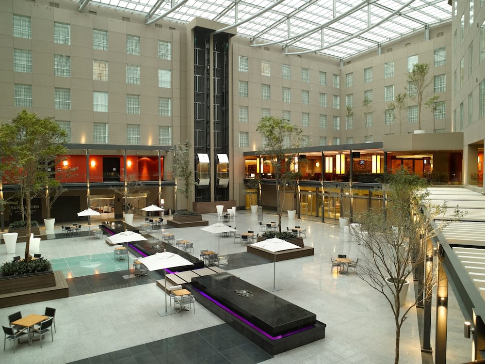 Courtyard by Marriott Mexico City Airport 2
