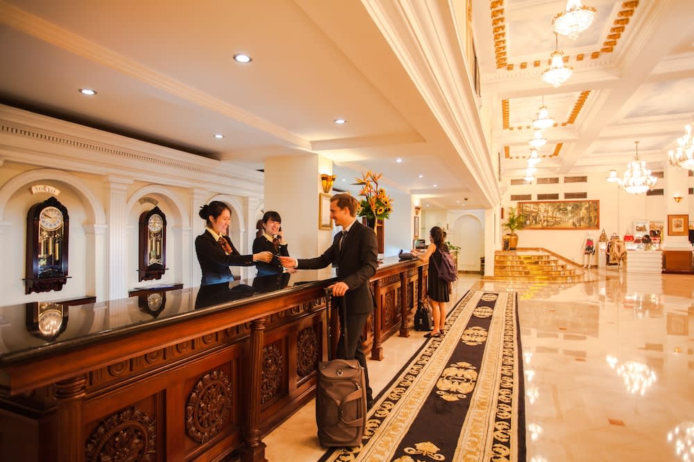 Hotel Majestic Saigon 3