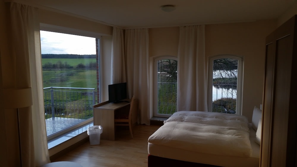 Landhotel Kreien 2
