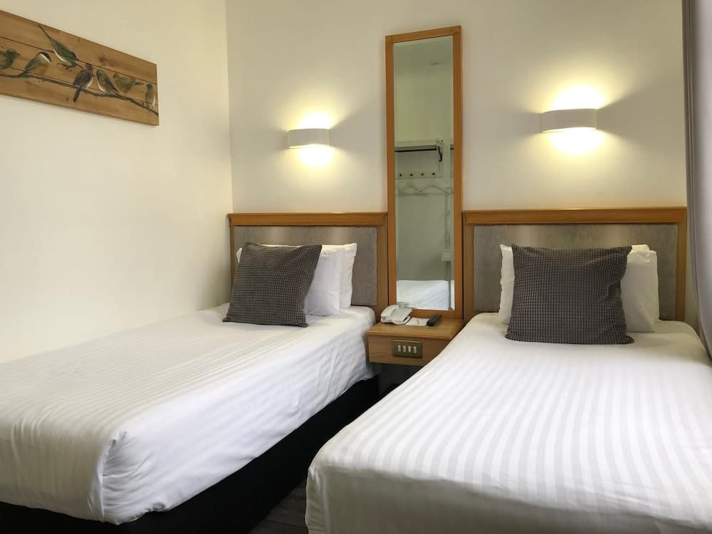 Berjaya Eden Park London Hotel 2