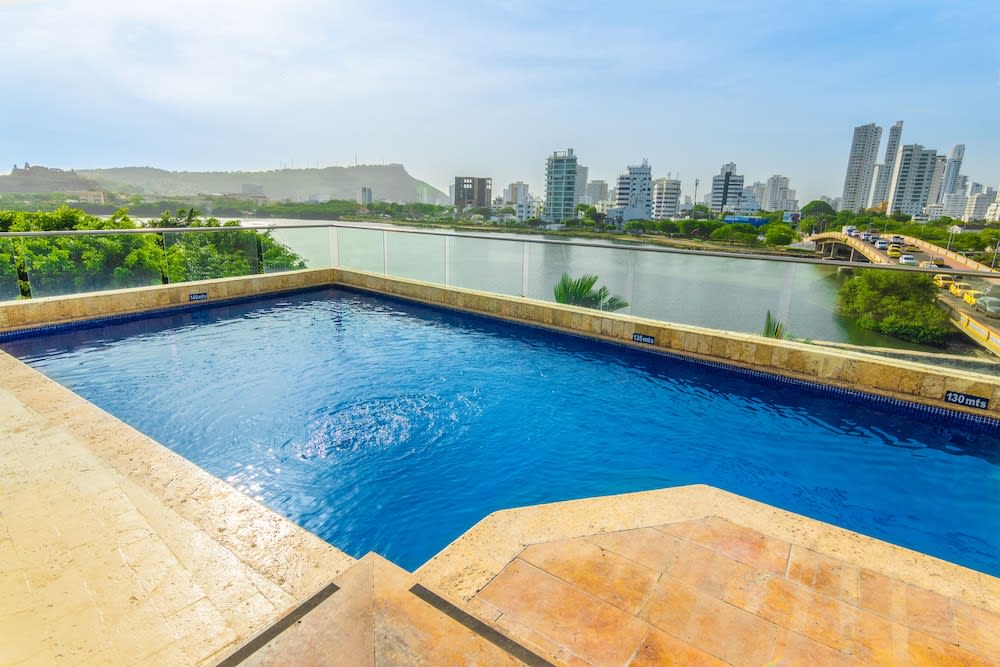 GHL Collection Armería Real Hotel 1