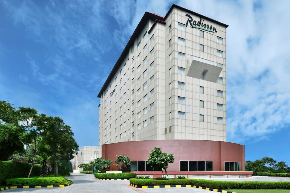 Radisson Gurugram Udyog Vihar 1