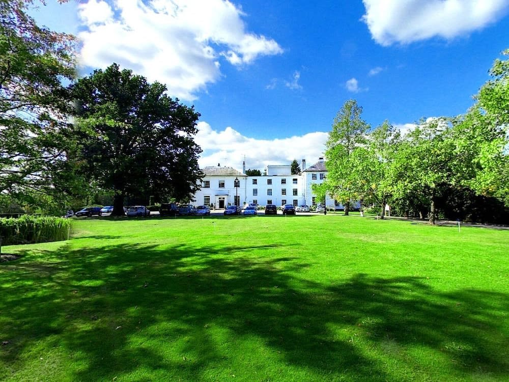 West Lodge Park 1