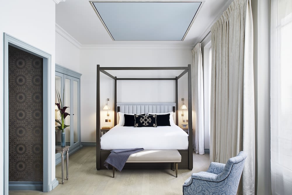 Hotel de Montesquieu 1