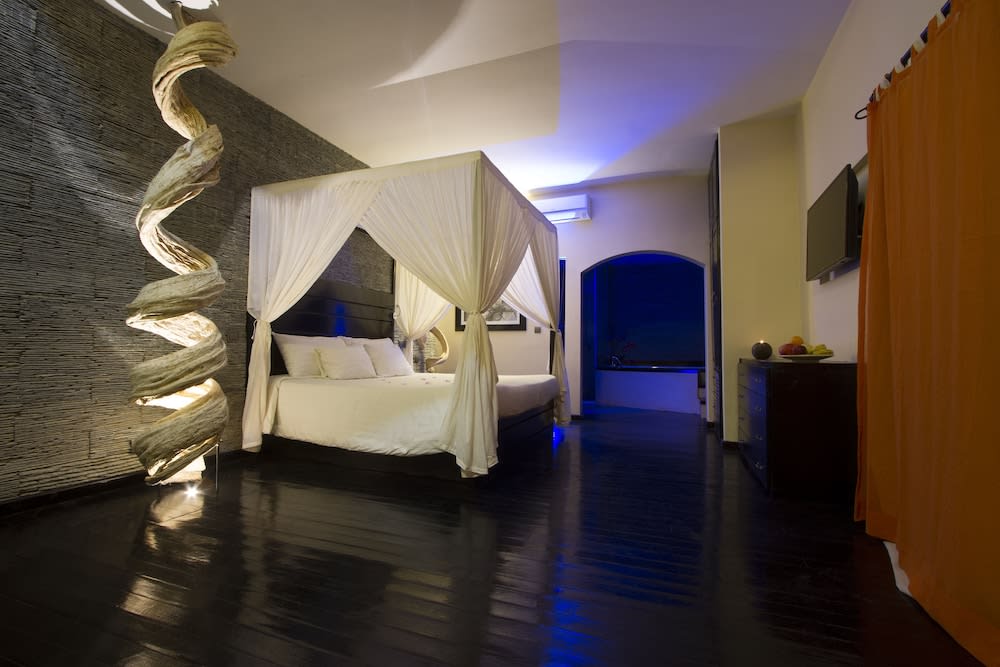 The Rhino Resort Hotel & Spa 4