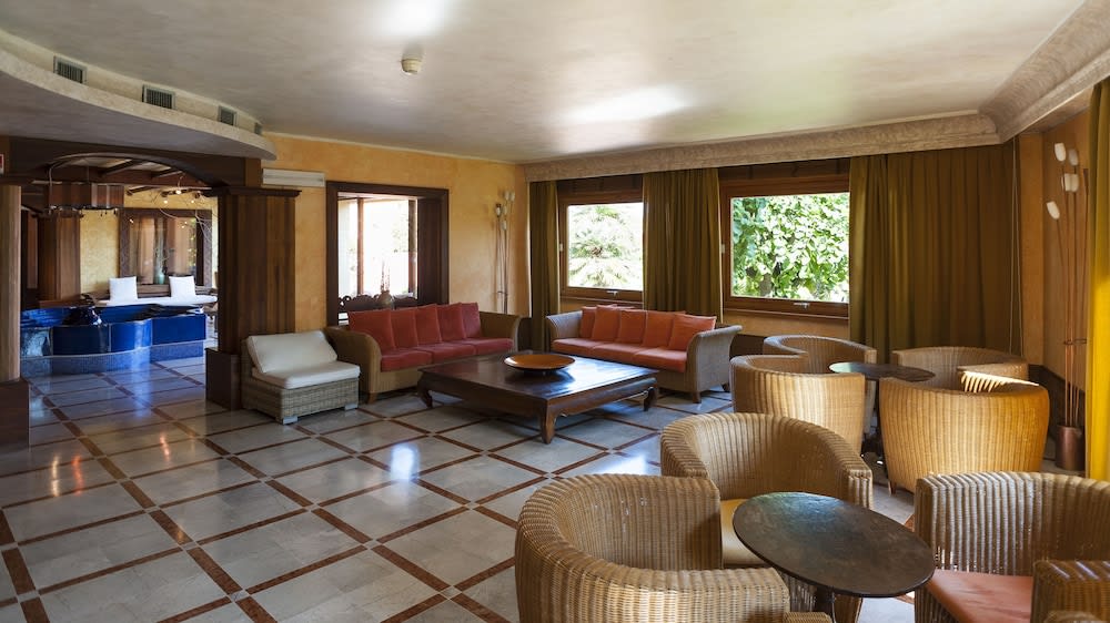 Hotel La Perla Del Golfo 5