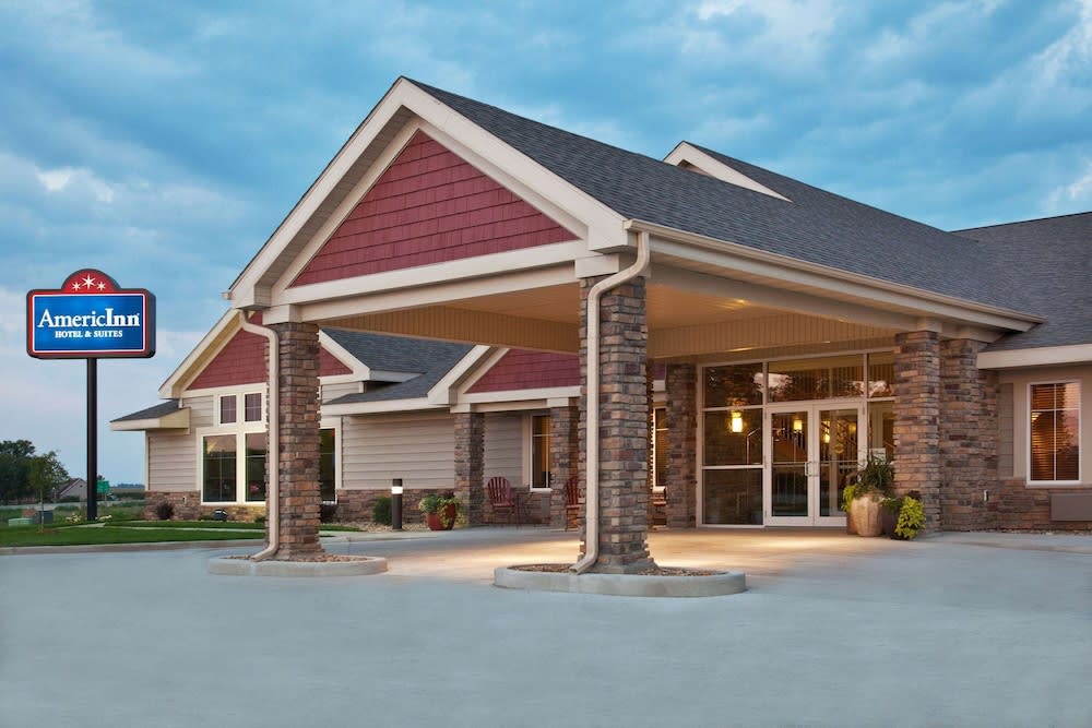 AmericInn by Wyndham Osage 1