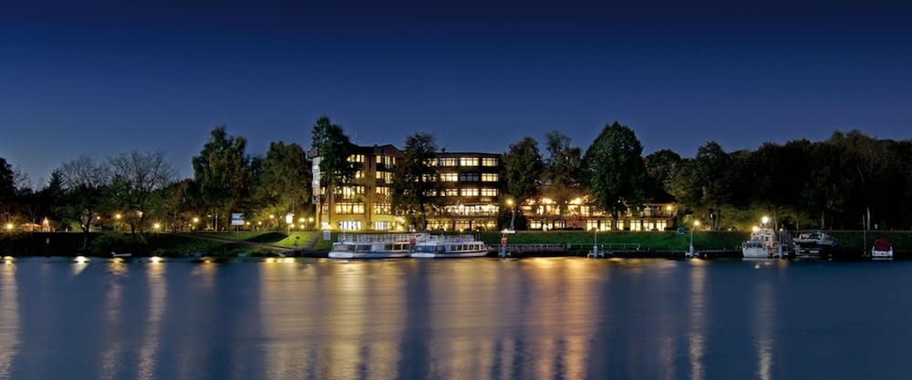 Hotel am Wasserfall 1