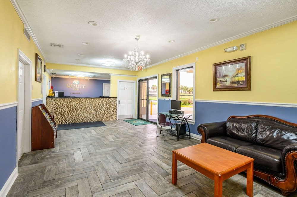 Quality Inn New Orleans I-10 East 2