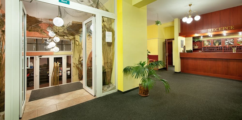 Hotel Henrietta 2