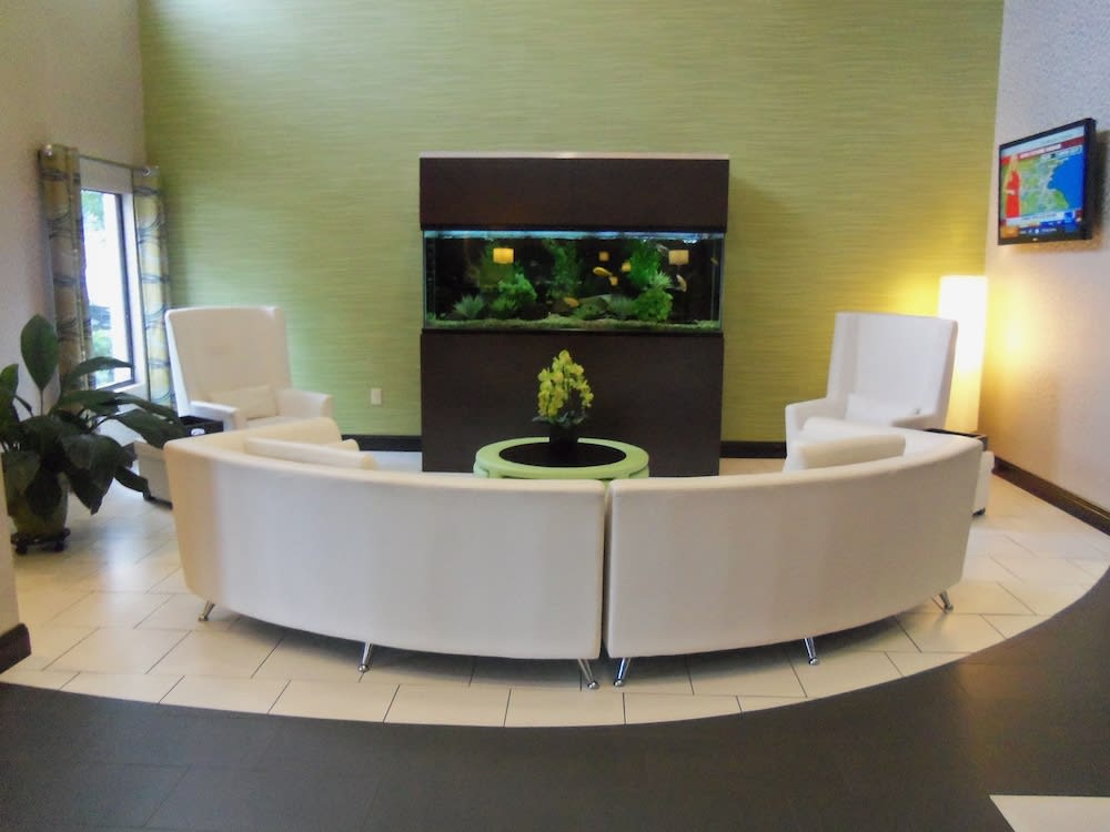 Holiday Inn Express & Suites SANFORD by IHG 2