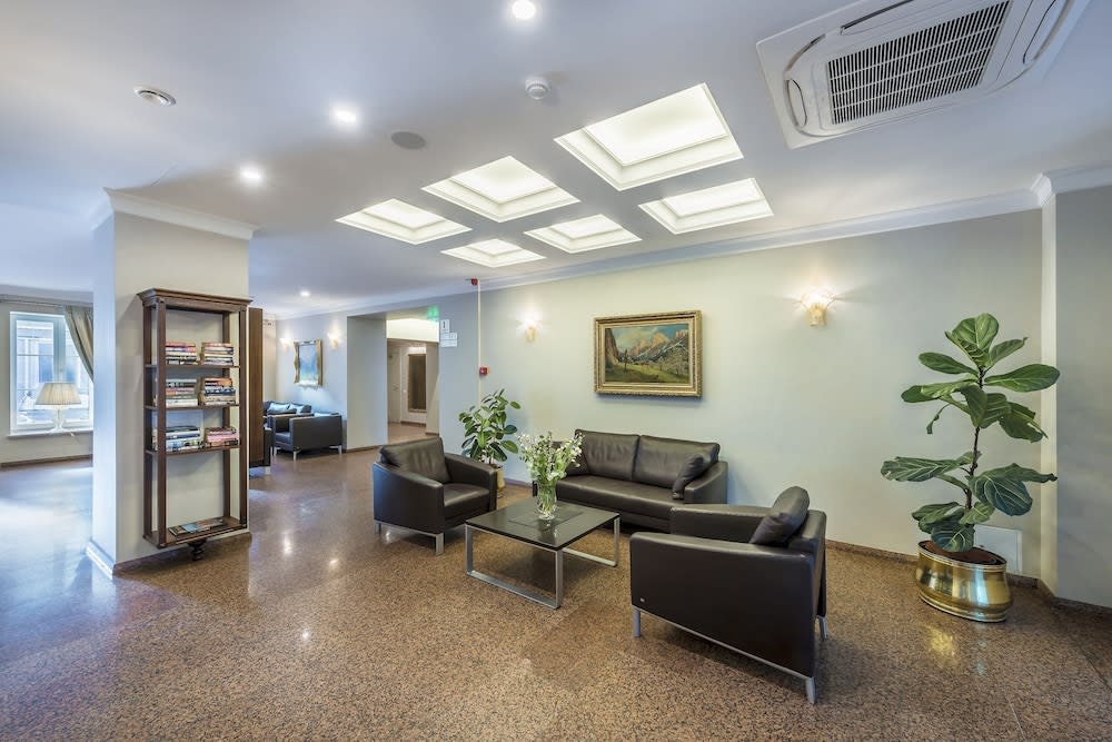 Ratonda Centrum Hotels 4