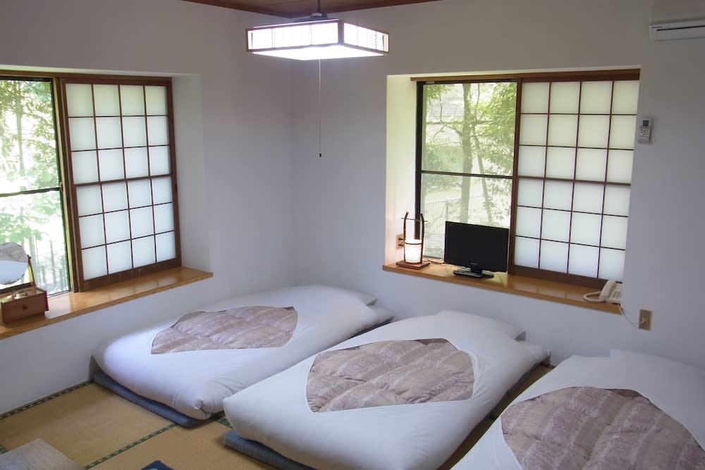 Fuji-Hakone Guest House 2