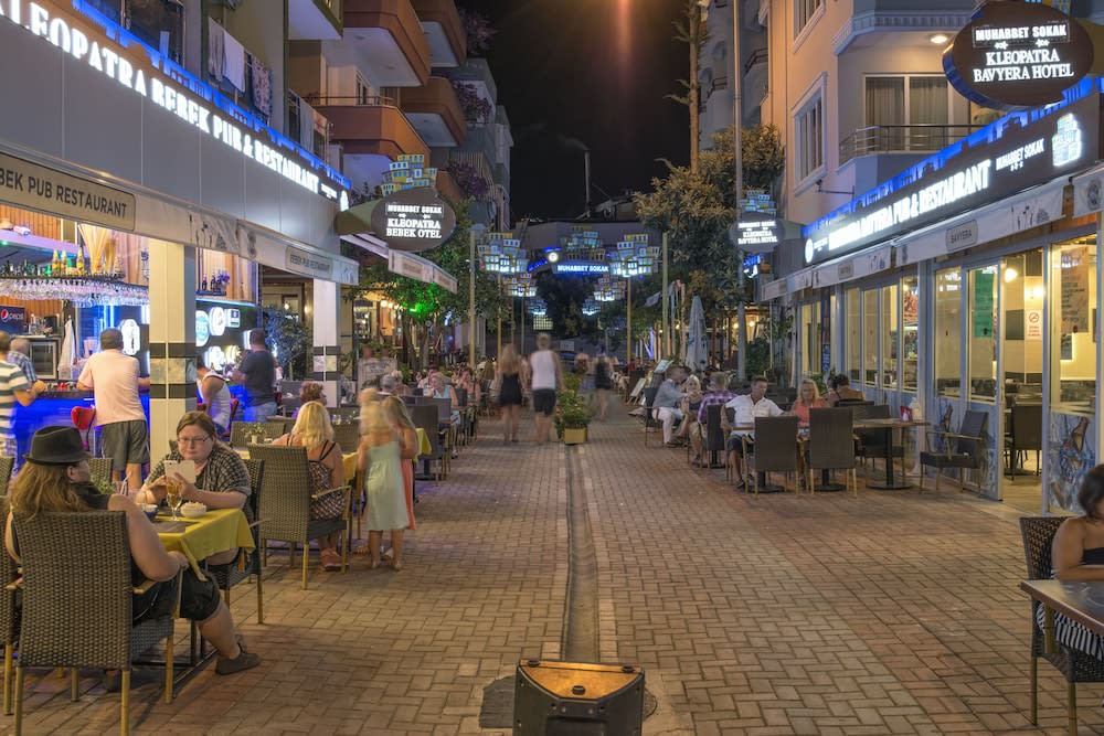 Kleopatra Bebek Hotel 1