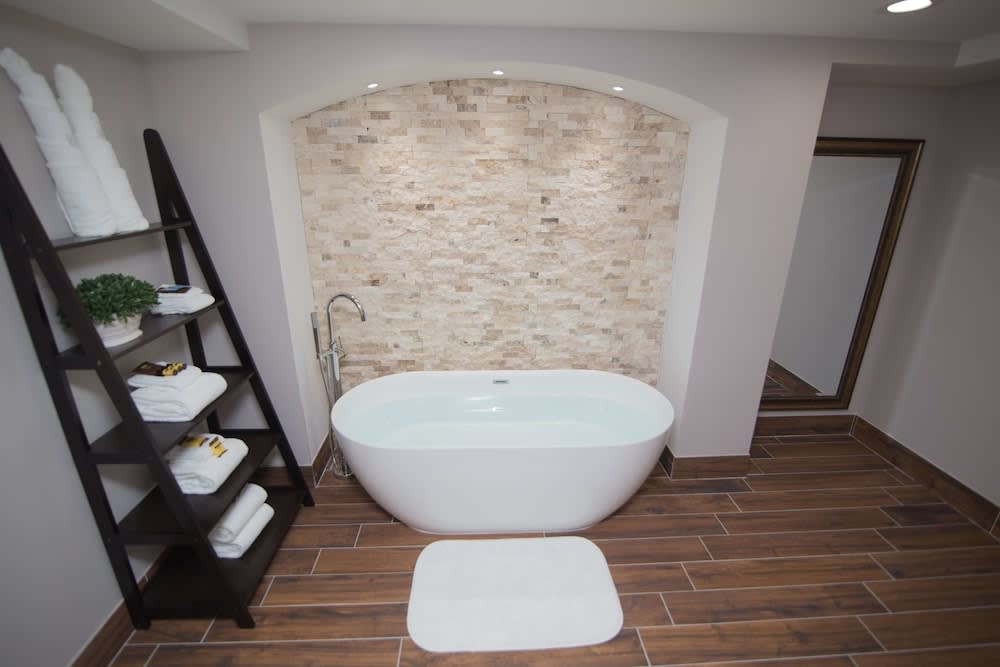 Best Western Plus Fairfield Executive Inn 5