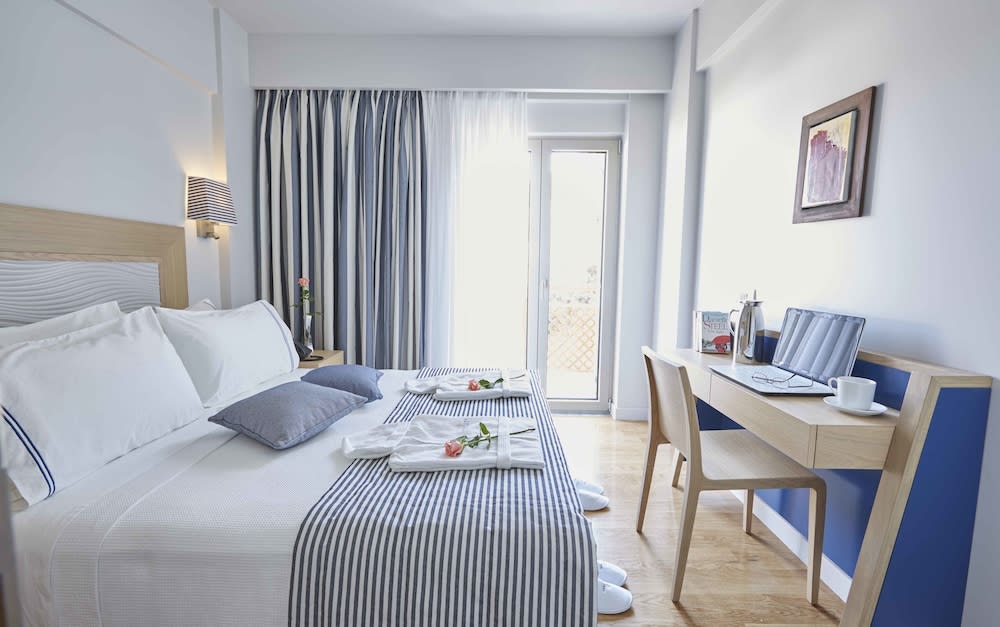 Mystery Skiathos Luxury Residence 4