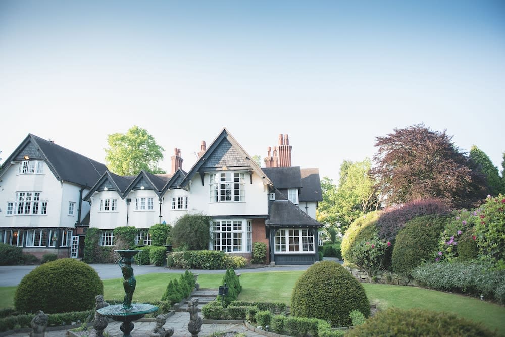 Mere Court Hotel 1
