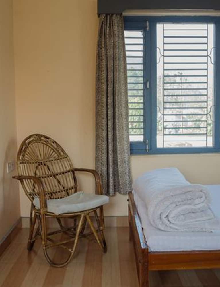 Hotel Mountain View - Lakeside Pokhara 5