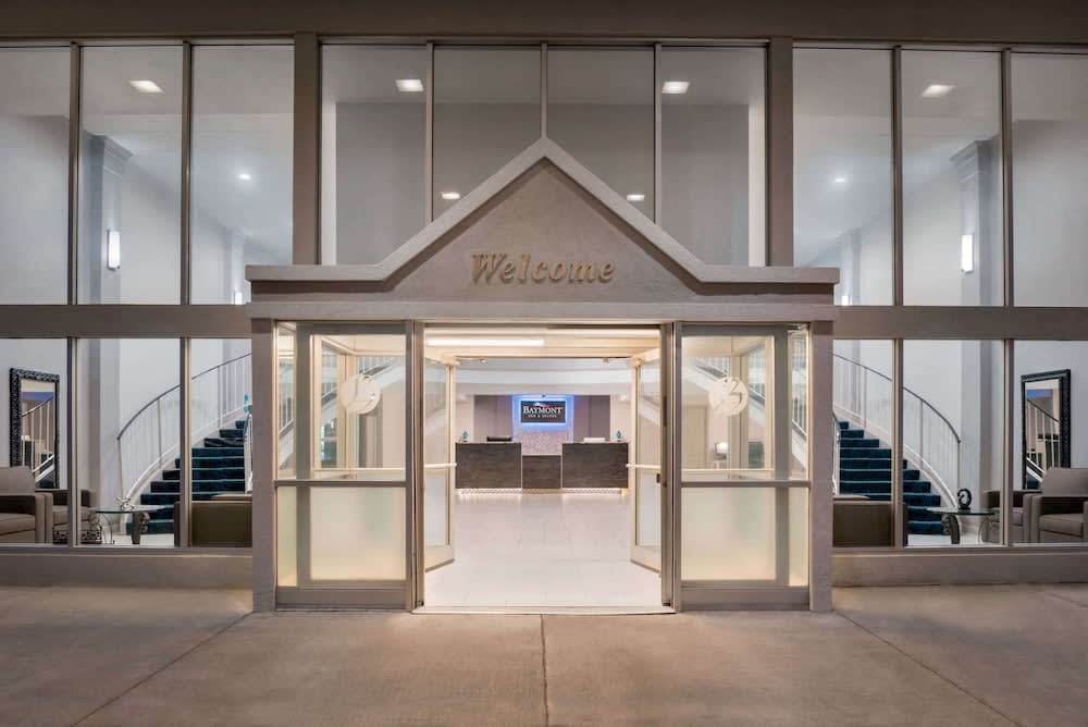Baymont by Wyndham Des Moines North 1