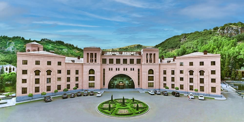 Grand Resort Jermuk Sanatorium 1