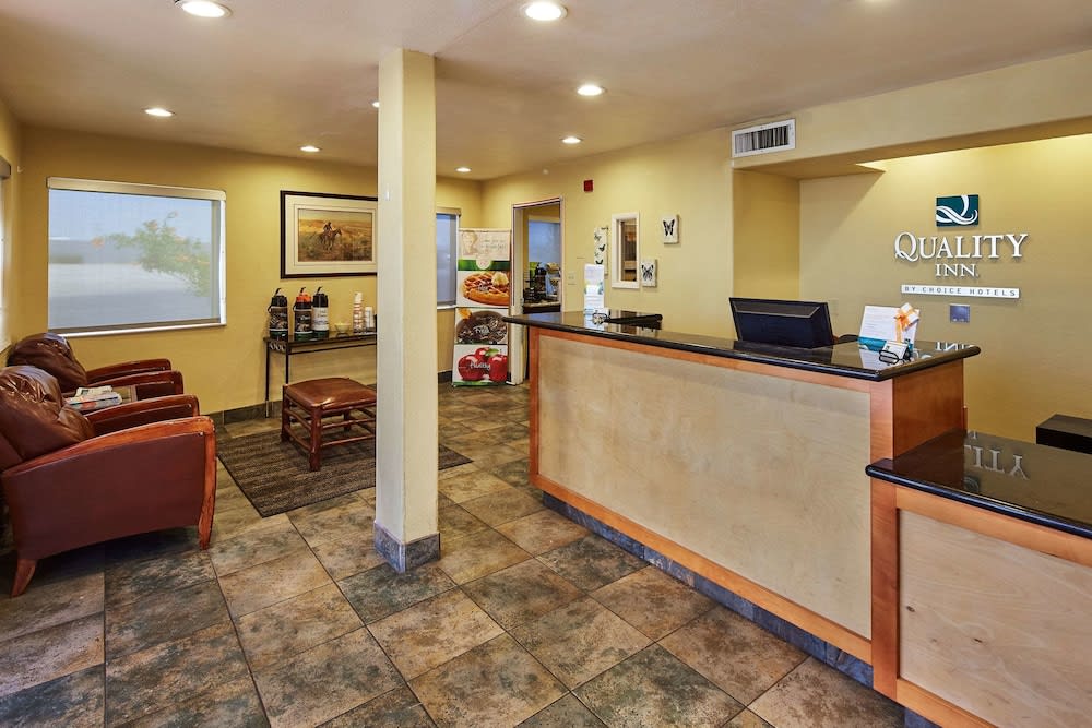 Quality Inn Parker 2