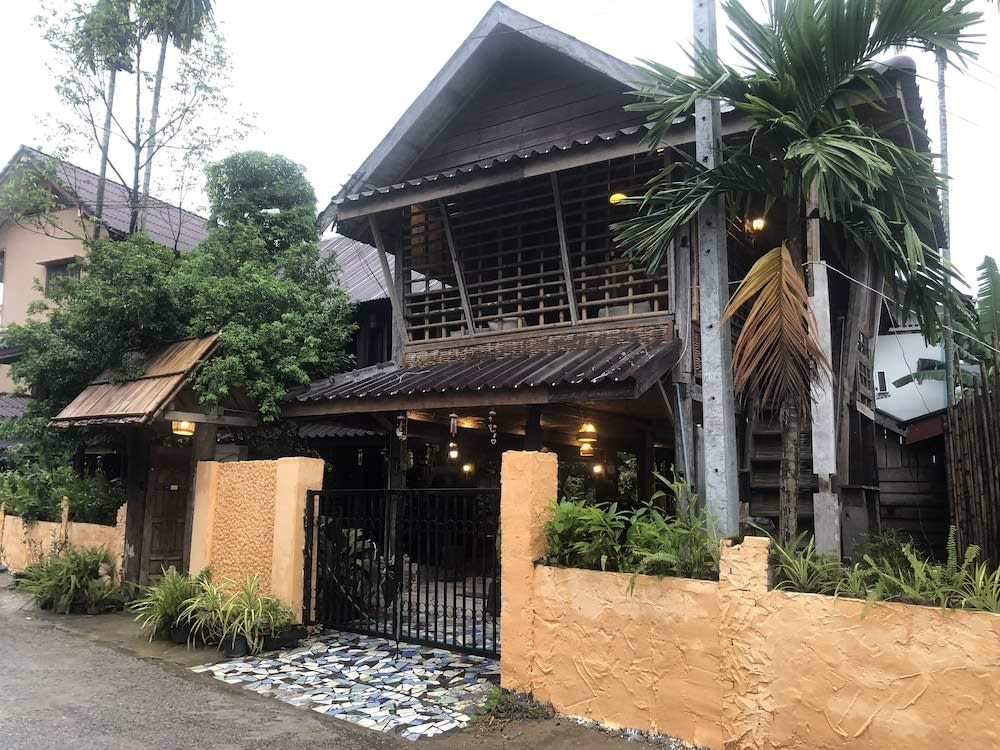Champa Lao The Villa 1