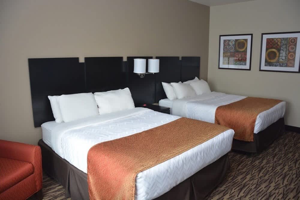 Roosevelt Inn & Suites 1