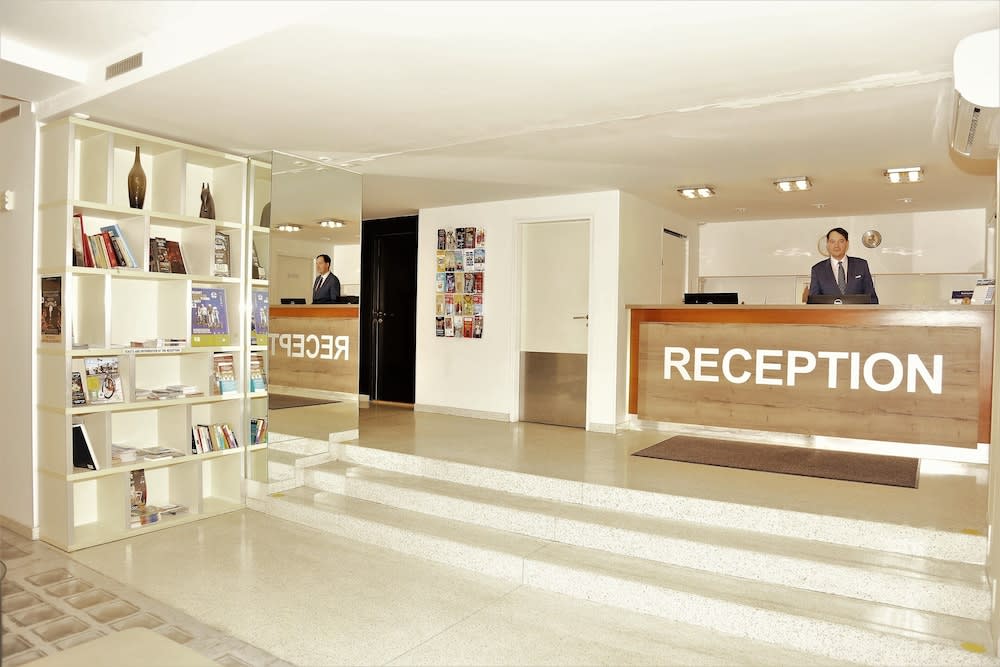 Akcent hotel 2