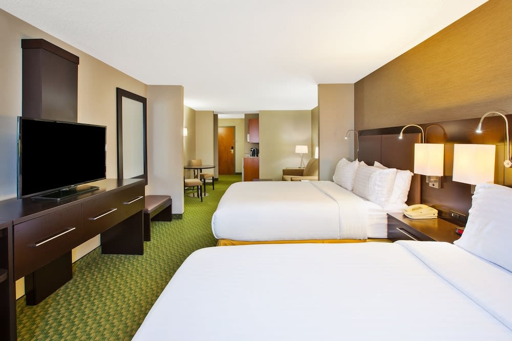 Holiday Inn Express & Suites BRYAN-MONTPELIER by IHG 2