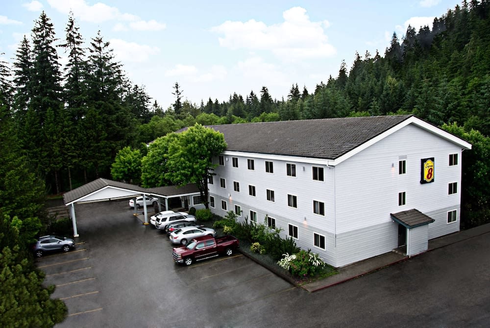 Super 8 by Wyndham Juneau 1