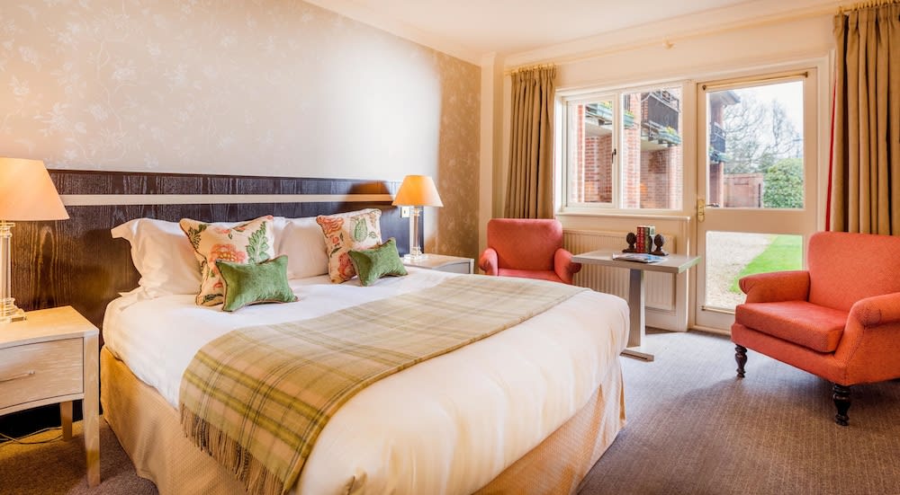 Careys Manor Hotel & SenSpa 2