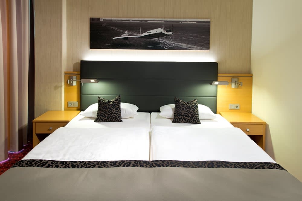 Airporthotel Berlin-Adlershof 4