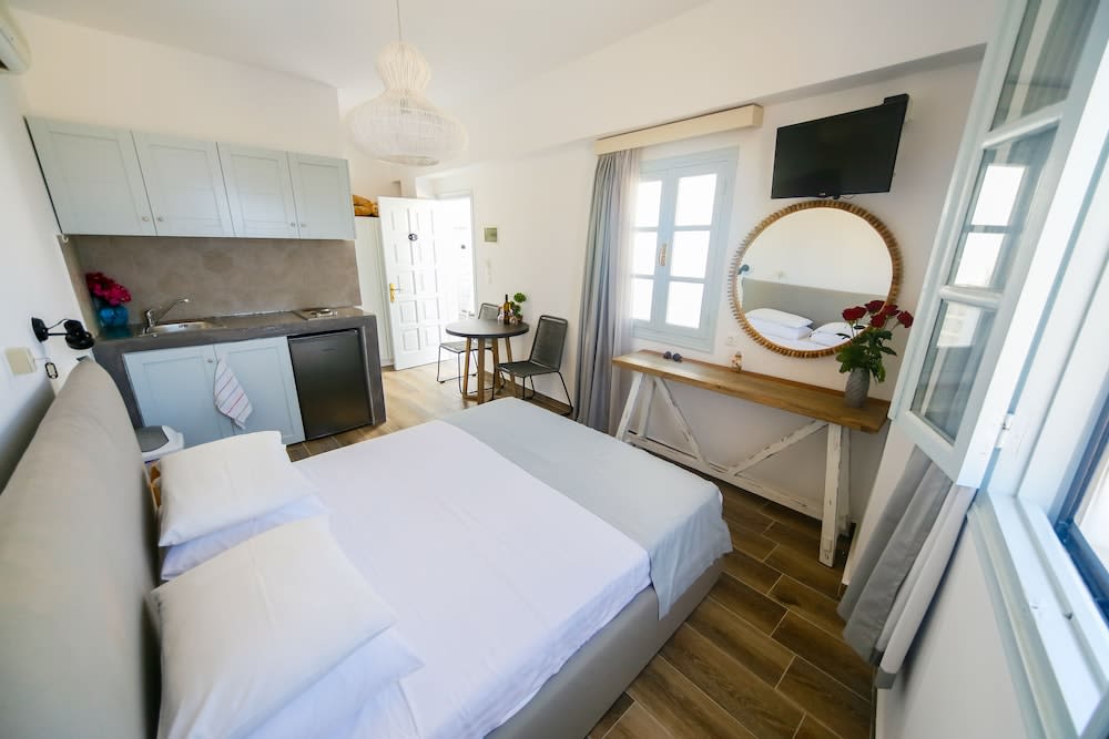 St. Paul's Bay View Suites 1