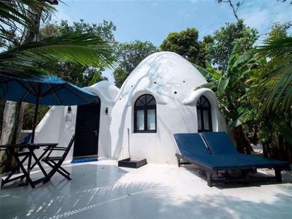 Moonlight Resort 1