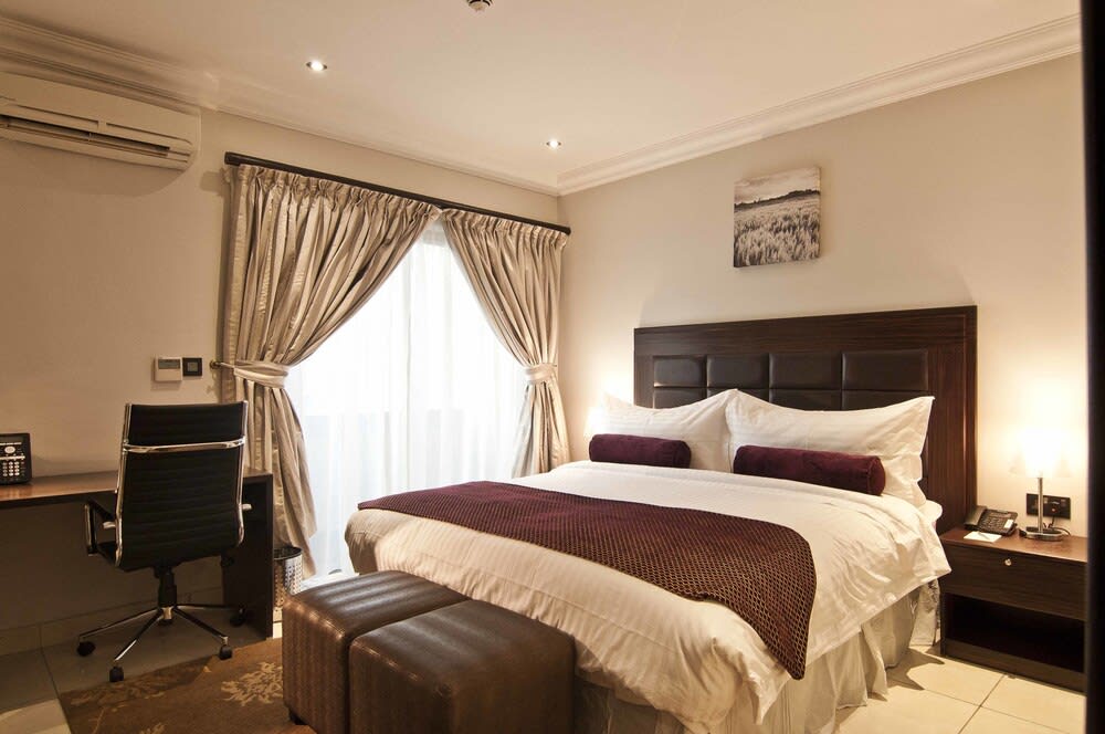 L'eola Suites 1