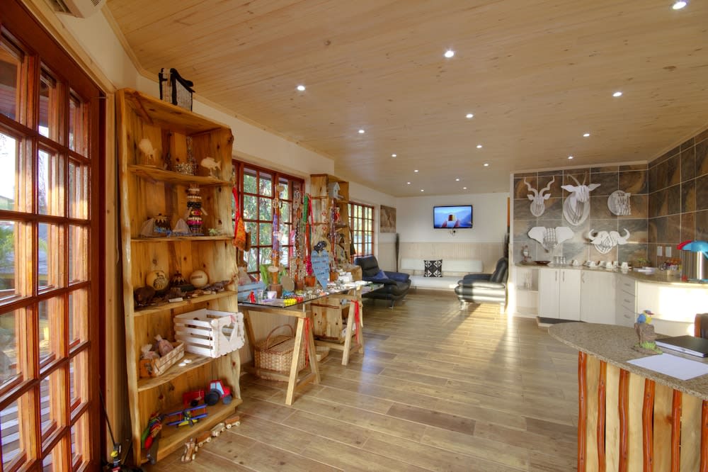 The Tree Top Village Urban Glamping 2
